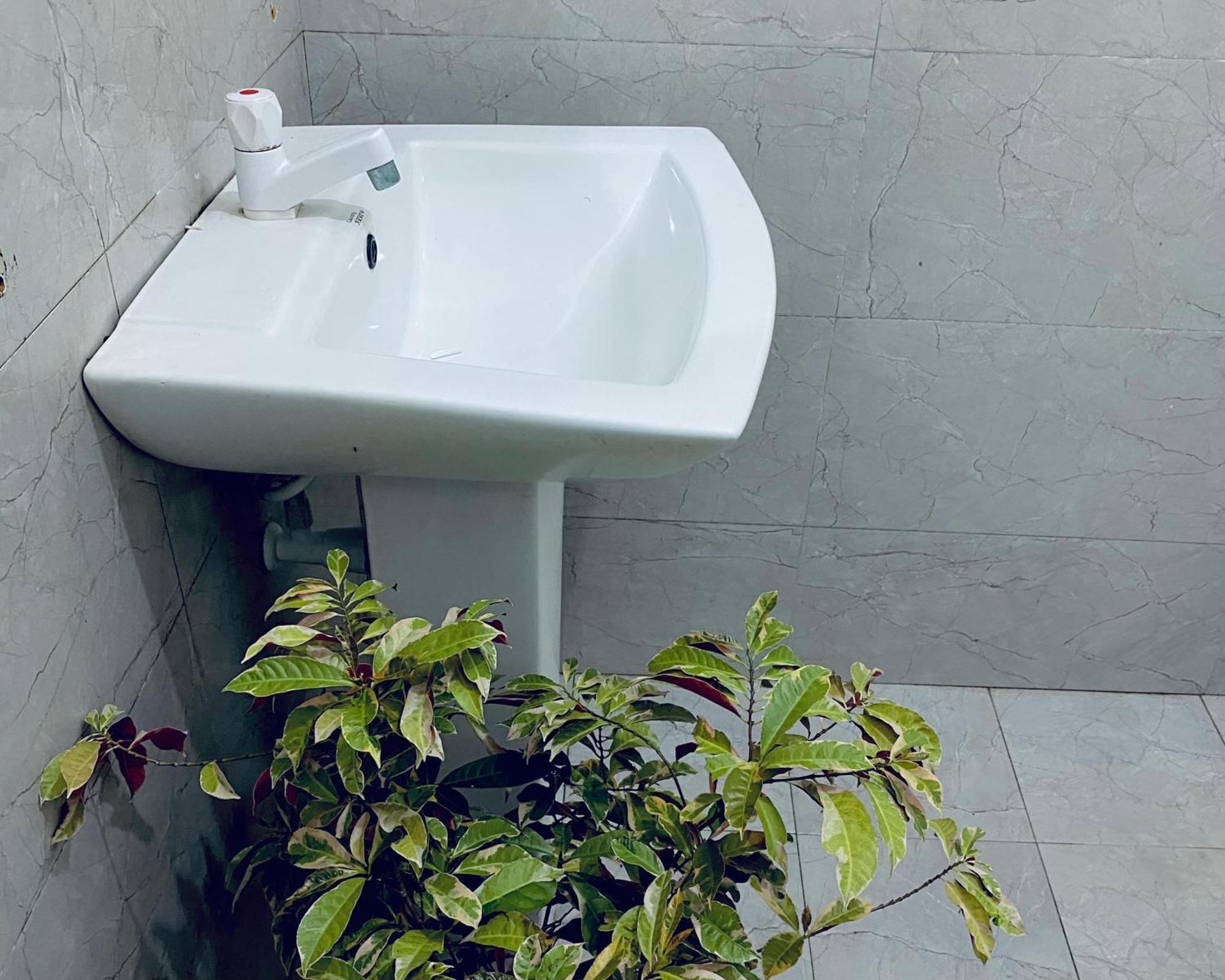 ווליגאמה Sasmika Villa Surf And Yoga Hostel מראה חיצוני תמונה