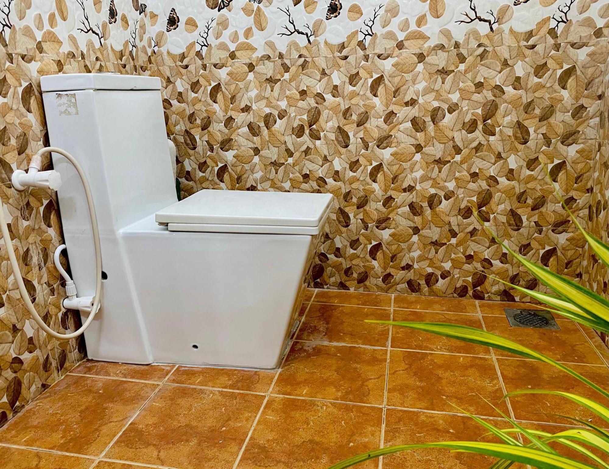 ווליגאמה Sasmika Villa Surf And Yoga Hostel מראה חיצוני תמונה