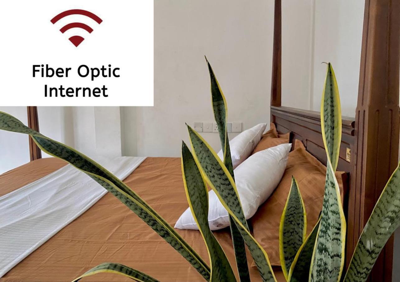 ווליגאמה Sasmika Villa Surf And Yoga Hostel מראה חיצוני תמונה